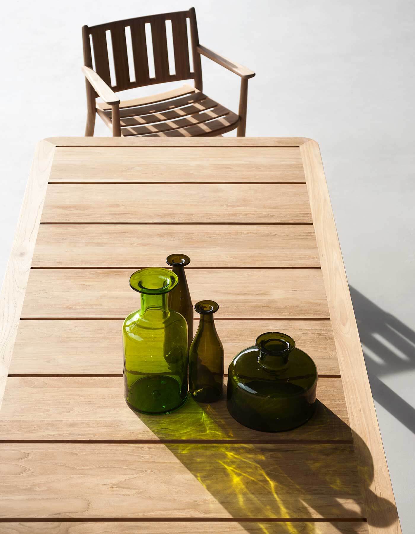 Levante coffee table - Roda Design 