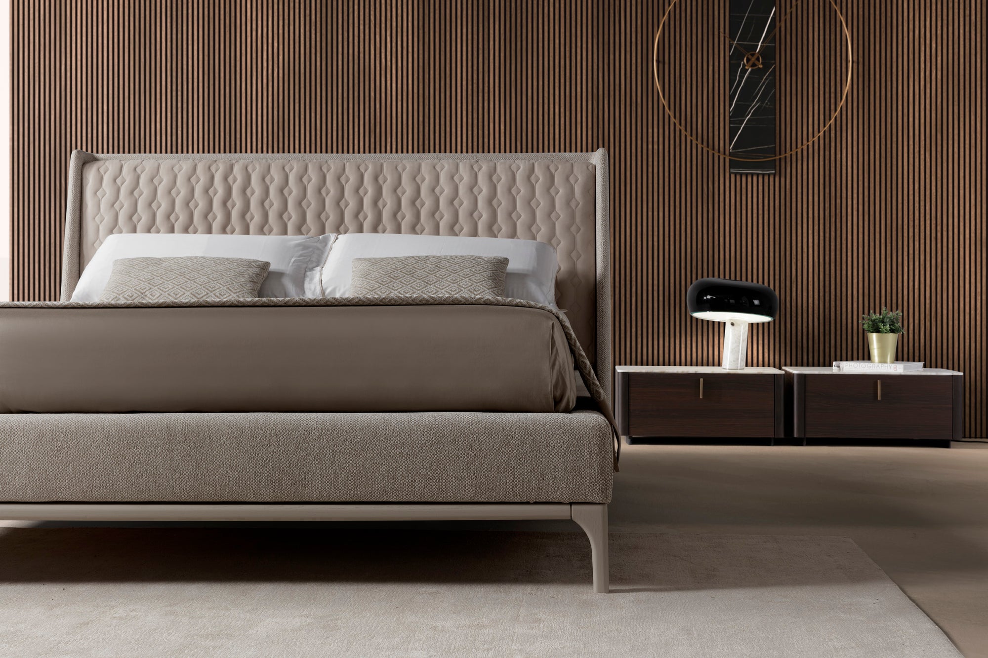 Terence Lux bed - Conte
